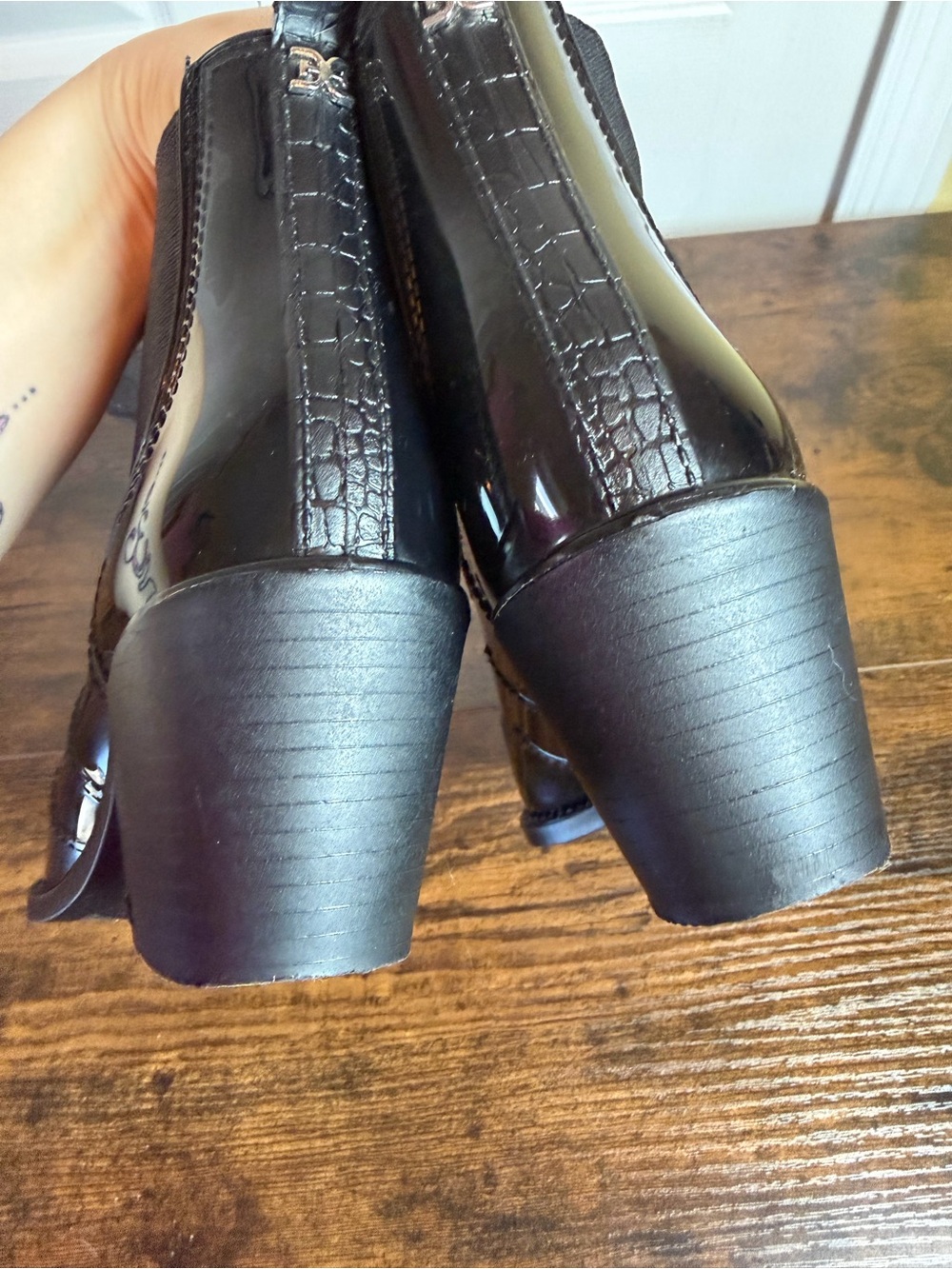 Sam Edelman Winona Rain Black Patent Western Chelsea Ankle Boots Women’s 8M Fall - Picture 4 of 11